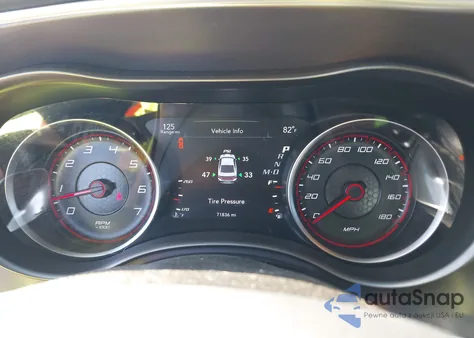 2019 Dodge Charger Scat Pack Rwd z USA, uszkodzony, nr VIN 2C3CDXGJ5KH554002